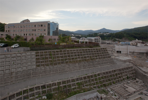 震災後の女川町立病院空撮